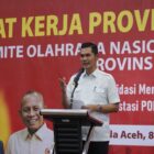 Sekretaris Daerah Aceh, M Nasir Syamaun, saat membuka secara resmi Rapat Kerja Provinsi (Rakerprov) KONI Aceh Tahun 2026 di Banda Aceh, Jumat (8/5/2026). Foto: Dok. Istimewa 