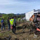 Petugas Satlantas Polres Bener Meriah melakukan olah TKP kecelakaan truk Mitsubishi Fuso yang diduga mengalami rem blong dan menabrak seorang pejalan kaki hingga meninggal dunia di Desa Timang Gajah, Kecamatan Gajah Putih, Kabupaten Bener Meriah, Kamis (11/6/2026). Foto: Dok. Istimewa