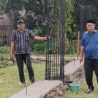 Anggota DPRK Simeulue Mardillah S.Pd, dari Partai PDIP, bersama Alfin S anggota DPRK Simeulue dari Fraksi Partai Aceh, saat meninjau Masjid desa Luan Surep kecamatan Simeulue Tengah, Kabupaten Simeulue, Sabtu, (6/6/2026).