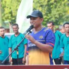 Kapolres Lhokseumawe AKBP Dr. Ahzan, S.H., S.I.K., M.S.M., M.H., secara resmi membuka Open Turnamen Bola Voli Legends Aceh dalam rangka menyambut Hari Bhayangkara ke 80 yang berlangsung di Lapangan Bola Voli Gampong Kuta Blang, Kecamatan Banda Sakti, Kota Lhokseumawe, Selasa (9/6/2026) sore. Dok. Polres Lhokseumawe