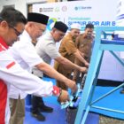 Bupati Aceh Besar, H Muharram Idris tinjau Sumur Bor Air Bersih di Gampong Lambleut, Kecamatan Darul Kamal, Aceh Besar, Selasa (02/06/2026). Foto: Dok. MC Aceh Besar