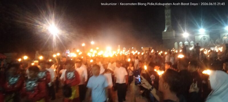 Pawai Obor Pemkab Abdya dalam rangka memeriahkan tahun baru Islam. Foto. Dok. Teukunizar/NOA.co.id