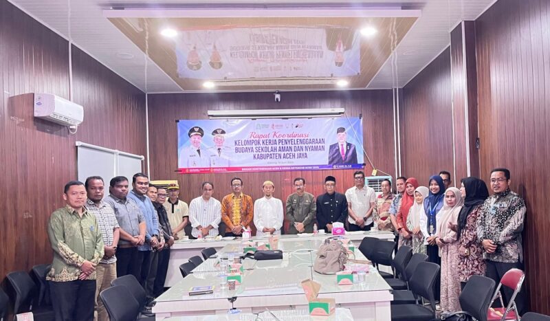 Peserta Rapat Koordinasi Pembentukan Pokja Budaya Sekolah Aman dan Nyaman (BSAN) Kabupaten Aceh Jaya di Aula Bapperida Aceh Jaya, Jumat (19/6/2026). Foto: Dok. Pemkab Aceh Jaya