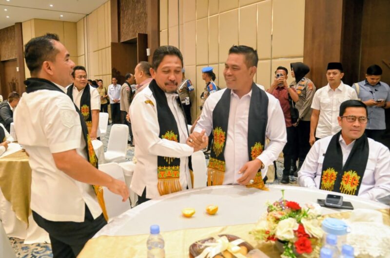 Bupati Aceh Besar, H Muharram Idris menghadiri Launching Polda Aceh Meutuah di Aula Landmark BSI Aceh, Banda Aceh, Rabu (03/06/2026). Foto: Dok. MC Aceh Besar