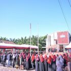 Suasana upacara peringatan Milad ke-19 Partai Aceh di Kantor DPW Partai Aceh Kabupaten Aceh Jaya, Selasa (7/7/2026). Foto: Dok. DPW Partai Aceh Aceh Jaya