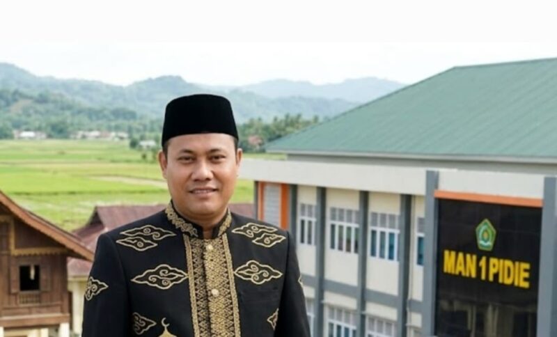 Dr Safwan, S.PdI, M.A.g
