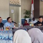 Dedi Syahputra anggota DPRK Aceh Barat Daya dari Partai Gerindra saat menyampaikan hasil temuannya saat Pansus. Foto. Dok. Teukunizar/noa.co.id