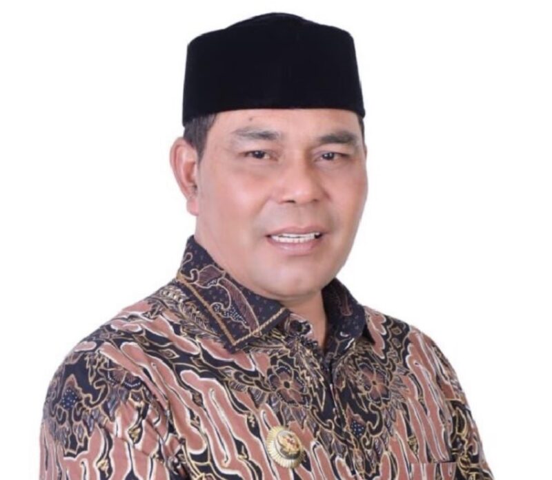 Bupati Aceh Besar, H. Muharram Idris (Syech Muharram). Foto: Dok. Istimewa 
