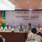 Para wali kota peserta Rakernas XVIII APEKSI mengikuti penutupan kegiatan di Kota Medan, Kamis (3/7/2026). Foto: Dok. Diskominfo Kota Banda Aceh