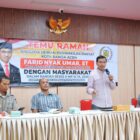 Farid Nyak Umar bersama kader Posyandu, anggota KWT, serta perwakilan Dinas Kesehatan dan Dinas P2KP Kota Banda Aceh dalam kegiatan reses DPRK Banda Aceh, Kamis (2/7/2026). Foto: Dok. DPRK Banda Aceh