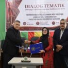 Perwakilan Lembaga Wali Nanggroe bersama pimpinan Fakultas Hukum Universitas Samudra (Unsam) Langsa berfoto bersama usai forum ilmiah bertajuk “Evaluasi Implementasi Memorandum of Understanding (MoU) Helsinki dan Penguatan Tata Kelola Kekhususan Aceh”, Rabu (8/7/2026). Foto: Dok. Istimewa 