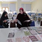 Wali Kota Banda Aceh Illiza Sa'aduddin Djamal meninjau pelatihan Bordir Kreatif Berbasis Wastra di Balai Pelatihan Vokasi dan Produktivitas (BPVP) Banda Aceh sebagai bentuk dukungan terhadap pengembangan ekonomi kreatif dan peningkatan keterampilan masyarakat, Sabtu (18/7/2026). Foto: Dok. Prokopim Kota Banda Aceh