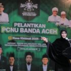 Wali Kota Banda Aceh Illiza Sa’aduddin Djamal menyampaikan sambutan pada pelantikan Pengurus Cabang Nahdlatul Ulama (PCNU) Kota Banda Aceh Masa Khidmat 2025–2030 di Aula Balai Kota Banda Aceh, Sabtu (25/7/2026). Foto: Dok. Prokopim Kota Banda Aceh