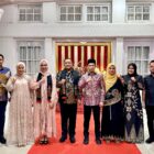 Bupati Aceh Barat bersama unsur Forkopimda berfoto bersama usai acara lepas sambut dan peusijuk Kapolres Aceh Barat yang baru, AKBP Agus Sulistianto, di Pendopo Bupati Aceh Barat, Sabtu (18/7/2026). Foto: Dok. Istimewa