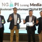 Jajaran Direksi PT Bank Syariah Indonesia (BSI) berfoto bersama usai kegiatan Ngopi Bareng Media bertema