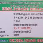 Proyek pembangunan Jalan Rabat Beton di Desa Padang Serasan, Kecamatan Pino Raya, Kabupaten Bengkulu Selatan, yang bersumber dari Dana Desa Tahun Anggaran 2023 senilai Rp211.021.000 menjadi sorotan warga. Foto: Dok. Istimewa