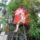 Satgas TMMD Reguler ke-129 Kodim 0107/Aceh Selatan merampungkan pemasangan tandon air sebagai bagian dari pembangunan sarana penyediaan air bersih bagi warga Desa Paya Pelumat dan Aur Pelumat, Kecamatan Labuhanhaji Timur, Minggu (9/8/2026). Foto: Dok. Istimewa
