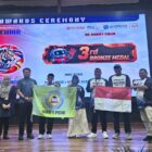 Siswa MAN I Pidie foto bersama usai merebut Juara Tiga World Robotic Competition Center (WRCC) di University Putra Malaysia (UPM), Selangor, Malaysia, Rabu, 12 Agustus 2026. (Foto.Dok.MAN I Pidie).