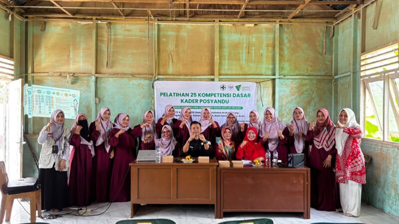 Layanan Kesehatan Cuma-Cuma (LKC) Dompet Dhuafa Aceh bersama Dinas Kesehatan Kabupaten Aceh Tamiang memperkuat kapasitas kader Posyandu. Foto. Dok. Teukunizar/noa.co.id