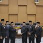 Penyerahan dokumen KUAPPAS dari Bupati Pidie Sarjani Abdullah dan diterima Ketua DPRK Pidie, Anwar Satra Putra di Gedung Dewan, Senin (24/8/2026) (Foto.IST).