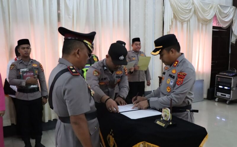 Prosesi pelantikan Wakapolres Abdya. Foto. Dok. Teukunizar/noa.co.id