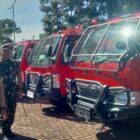 Bupati Safaruddin mengecek kesiapan pasukan serta peralatan dalam rangka apel pasukan cegah Karhutla. Foto. Dok. Teukunizar/noa.co.id