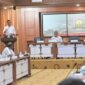 Sekda Aceh. M. Nasir, S.IP, MPA, memberikan sambutan pada acara Bimbingan Teknis Penilaian Maladministrasi Penyelenggaraan Pelayanan Publik Tahun 2026 yang diselenggarakan oleh Ombudsman RI Perwakilan Aceh, di Gedung Serba Guna Setda Aceh, Banda Aceh, Rabu (29/7/2026). Foto: Dok. Biro Adpim Setda Aceh