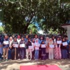 Pemberian santunan kepada anak yatim sebagai bentuk komitmen mewujudkan Kota Layak Anak, di acara puncak peringatan Hari Anak Nasional (HAN) 2026 di Taman Putroe Phang, Minggu (2/8/2026). Foto: Dok. Diskominfo Kota Banda Aceh