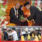 Kajati Aceh Teuku Rahmatsyah, S.H., M.H., M.Kn. bersama Ny. Kiki Rahmatsyah mengikuti prosesi peusijuk setibanya di Ruang VVIP Bandara Internasional Sultan Iskandar Muda, Aceh Besar, sebagai bagian dari penyambutan kedatangan Kajati Aceh yang baru. Foto: Dok. Kejati Aceh