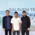 Bupati Aceh Barat Tarmizi SP, MM bersama Wakil Bupati Said Fadheil SH dan warga korban penipuan pekerjaan di Kamboja saat proses pemulangan dan pendampingan hingga kembali berkumpul bersama keluarga di Aceh Barat, Sabtu (16/8/2026). Foto: Dok. Pemkab Aceh Barat