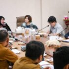 Wali Kota Banda Aceh Illiza Sa’aduddin Djamal menerima kunjungan jajaran Pemerintah Kota Seoul, Korea Selatan, untuk membahas pengembangan outdoor library melalui Seoul ODA Challenge Project 2026 di Pendopo Wali Kota Banda Aceh, Senin (24/8/2026). Foto: Dok. Diskominfo Kota Banda Aceh