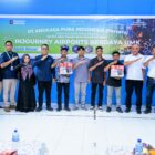 Peserta bersama jajaran InJourney Airports dan Pemerintah Kecamatan Blang Bintang berfoto bersama usai mengikuti pelatihan pengelasan bagi masyarakat sekitar Bandara Internasional Sultan Iskandar Muda, di Gedung Serbaguna Kantor Camat Blang Bintang, Aceh Besar, Rabu (5/8/2026). Foto: Dok. Prithi/NOA.co.id