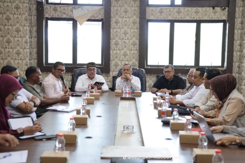 Tim Kajian Implementasi Nota Kesepahaman Helsinki (MoU Helsinki) dan Undang-Undang Pemerintahan Aceh (UUPA) Lembaga Wali Nanggroe menggelar dialog bersama Pemerintah Kota Subulussalam di Kantor Wali Kota Subulussalam, Jumat (31/7/2026). Foto: Dok. Istimewa 