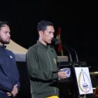 Bupati Aceh Barat Tarmizi SP, MM bersama Wakil Bupati Said Fadheil SH menghadiri pembukaan Turnamen Mini Soccer Piala Danrem 012/Teuku Umar Tahun 2026 di Lapangan My Soccer Mini, Desa Ujong Baroh, Kecamatan Johan Pahlawan, Minggu (9/8/2026) malam. Foto: Dok. Istimewa