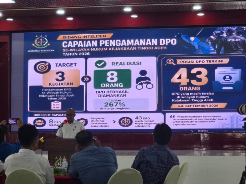 Suasana silaturahmi Kejati Aceh bersama puluhan wartawan dan organisasi pers di Aula Serbaguna Kejati Aceh, Selasa (1/9/2026). Foto: Dok. Istimewa 