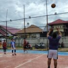 Tim Volly Pra PORA Pidie sedang berlatih di lapangan Tijue, Kecamatan Pidie, Kamis (3/9/2026) (Foto. Amir Sagita.NOA.co.id).