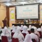 Wabup Pidie Alzaizi saat membuka orientasi kepada sejumlah PPPK di Aula Diklat Kabupaten Pidie, Selasa (9/9/2026) (Foto. IST).