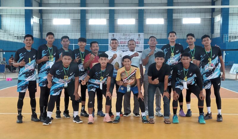 Tim Volly Pidie foto bersama usai bertanding Sabtu (12/9/2026) (Foto.IST)