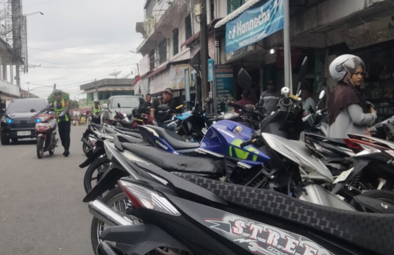 Belasan kenderan roda dua terjaring penertiban kasat mata oleh Satlantas Polres Abdya. Foto. Dok. Teukunizar/nona.co.id