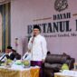 Wakil Gubernur Aceh, H. Fadhlullah, saat memberikan sambutan pada acara Maulid Nabi Muhammad SAW 1448 H dan Muzakarah Ulama Aceh ke-15, di Dayah Bustanul Huda, Gampong Alue Cek Doi, Kecamatan Julok, Aceh Timur, Minggu (27/9/2026). Foto: Dok. Biro Adpim Setda Aceh 
