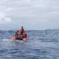 Tim SAR melakukan pencarian nelayan hilang di perairan Aceh Jaya hingga lebih dari 16 mil laut, Jumat (18/9/2026). Foto: Screenshot video Plt Kalak BPBK Aceh Jaya