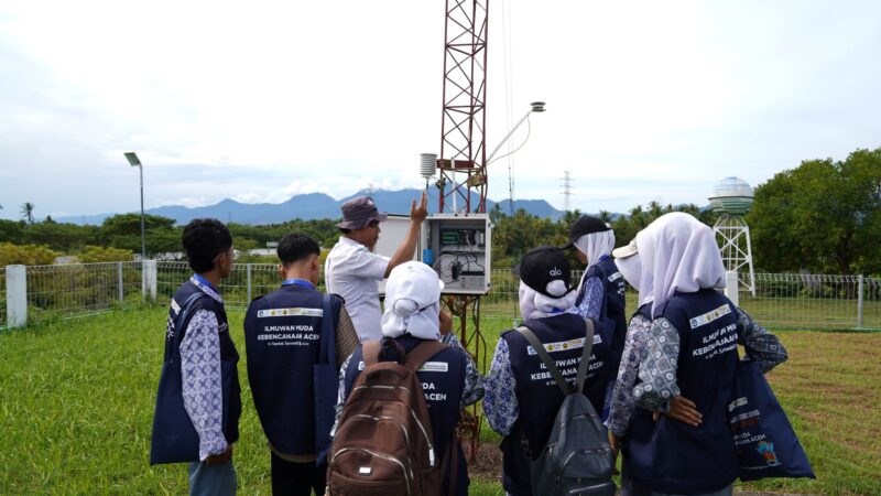 TDMRC Universitas Syiah Kuala menggelar IN-SAINTEK 2026 dengan tema “Sains dan Edukasi untuk Resiliensi (SERASI) Risiko Bencana Hidrometeorologi” di Banda Aceh. Foto: Dok. Istimewa 