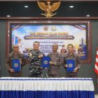Perwakilan TNI AL dan kejaksaan mengikuti kegiatan penandatanganan perjanjian kerja sama untuk mendukung koordinasi penanganan tindak pidana di laut di Kodaeral I, Belawan, Jumat (16/10/2026). Foto: Dok. Istimewa 
