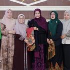 Bunda PAUD kecamatan dan gampong di Kabupaten Aceh Barat mengikuti kegiatan pembinaan di Gedung B Dinas Pendidikan Aceh Barat, Selasa (13/10/2026). Foto: Dok. Pemkab Aceh Barat