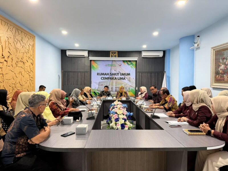 Dinas Kesehatan Kota Banda Aceh melalui Bidang Pelayanan Kesehatan (Yankes) melaksanakan visitasi ke Rumah Sakit Cempaka Lima pada Kamis (22/10/2026). Foto: Dok  Dinkes Kota Banda Aceh