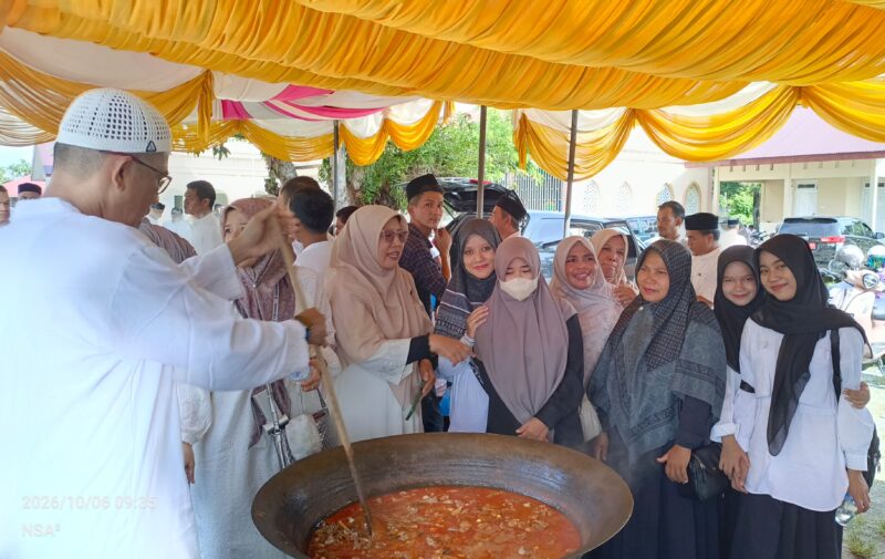 Kuah Beulangong Bapperida Abdya, menyatu dalam Kekompakan di Maulid Nabi Muhammad SAW Tingkat Kabupaten. Foto. Dok. Teukunizar/noa.co.id