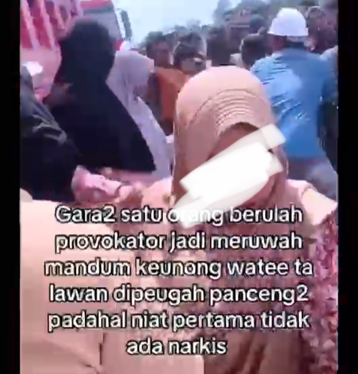 Tangkap layar bentrok warga yang diduga di PT Juya Aceh Mining. Foto. Dok. Teukunizar/noa.co.id