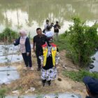 Wali Kota Banda Aceh Illiza Sa’aduddin Djamal meninjau pembangunan dan peningkatan drainase serta pemeliharaan jalan untuk mengantisipasi banjir saat musim hujan, Banda Aceh, Jumat (2/10/2026). Foto: Dok. Diskominfo Kota Banda Aceh
